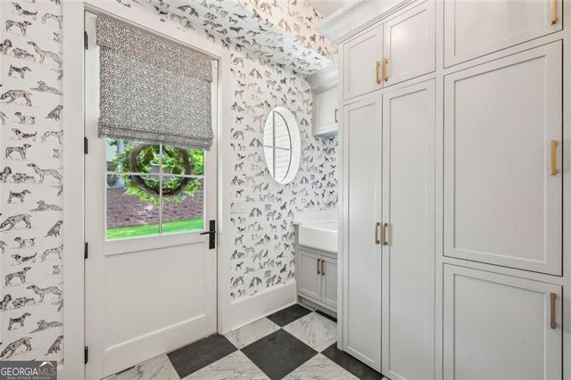 3379 Rennes Drive NE, Brookhaven, GA 30319