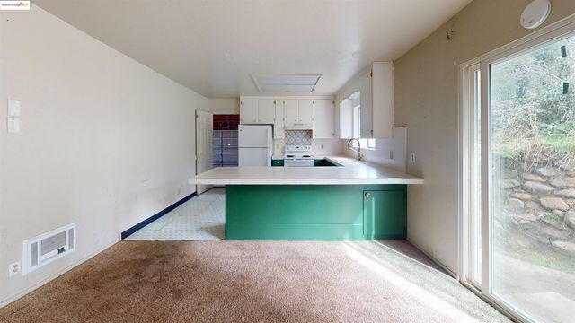 19817 Via Redonda Rd, Sonora, CA 95370