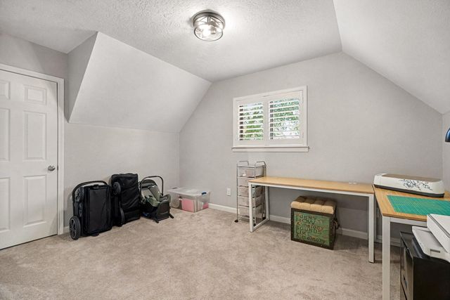 3037 Longwood Lane, Dickinson, TX 77539