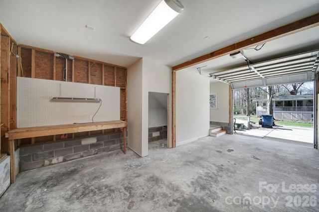 345 Jefferson Street, Matthews, NC 28105