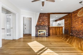 5 Fairbanks St 2, Brookline, MA 02446