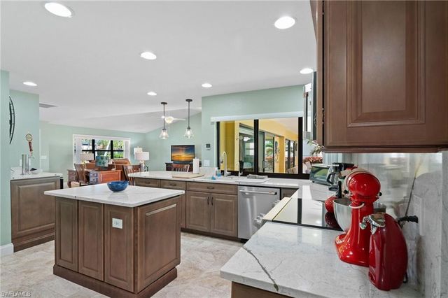 1206 SW 54th ST, Cape Coral, FL 33914