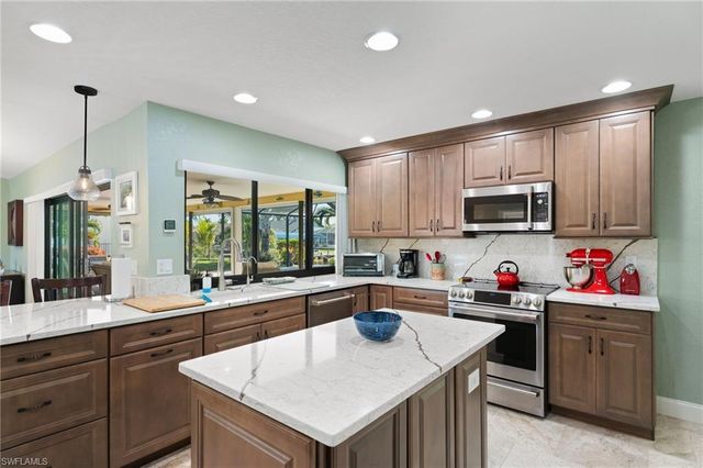 1206 SW 54th ST, Cape Coral, FL 33914