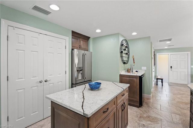 1206 SW 54th ST, Cape Coral, FL 33914