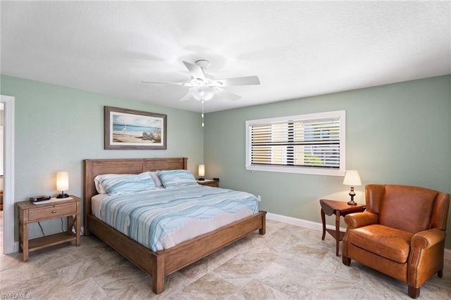 1206 SW 54th ST, Cape Coral, FL 33914