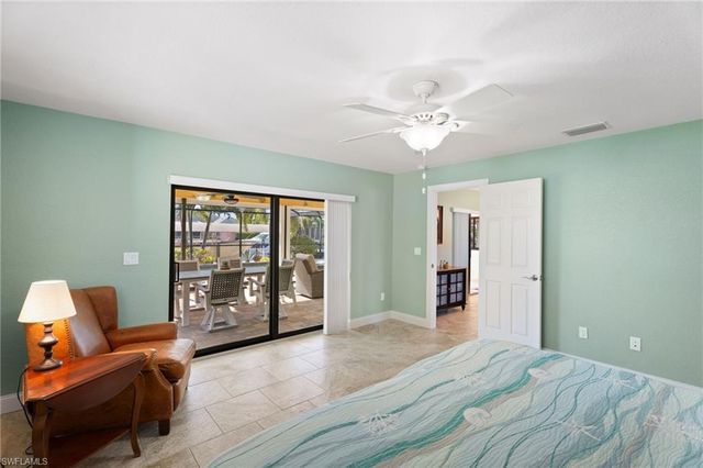 1206 SW 54th ST, Cape Coral, FL 33914