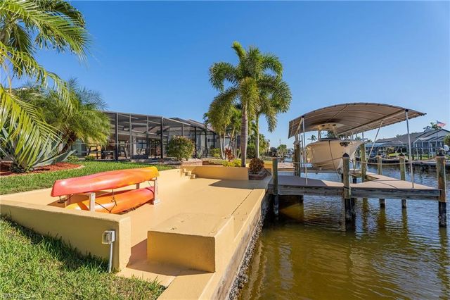1206 SW 54th ST, Cape Coral, FL 33914