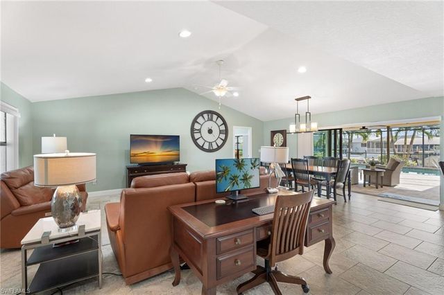 1206 SW 54th ST, Cape Coral, FL 33914