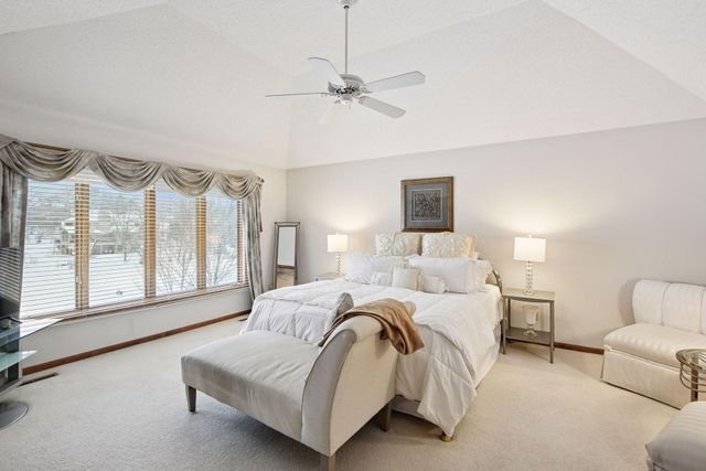 11824 Welters Way, Eden Prairie, MN 55347