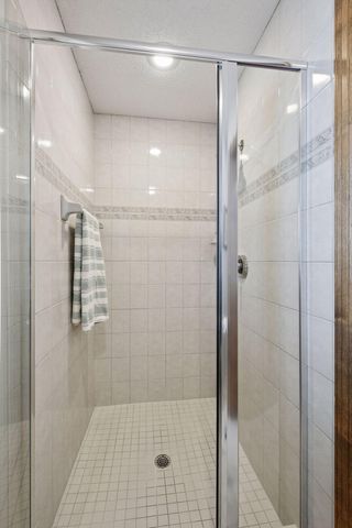 11824 Welters Way, Eden Prairie, MN 55347