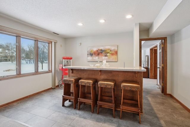 11824 Welters Way, Eden Prairie, MN 55347