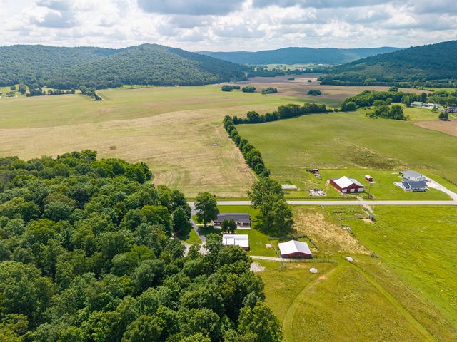 868 Ky-1258, Monticello, KY 42633