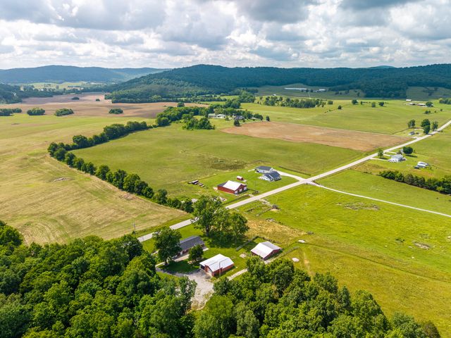 868 Ky-1258, Monticello, KY 42633