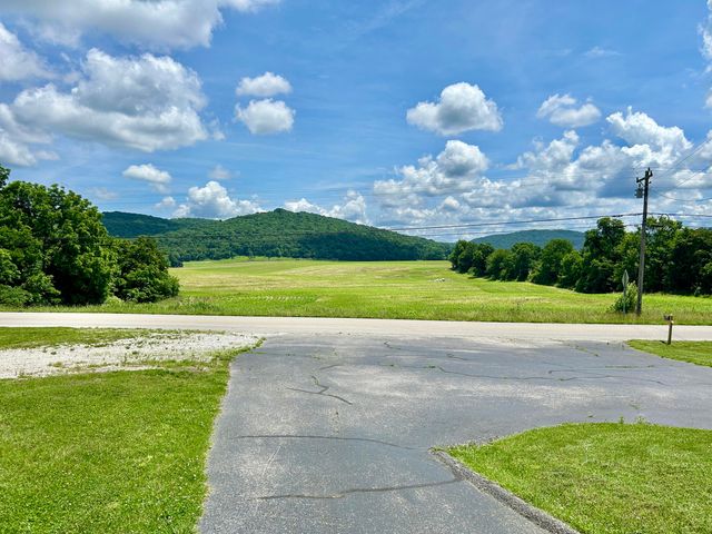 868 Ky-1258, Monticello, KY 42633