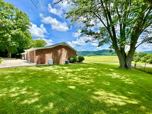 868 Ky-1258, Monticello, KY 42633