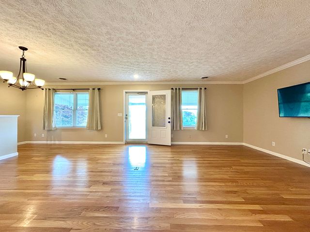 868 Ky-1258, Monticello, KY 42633