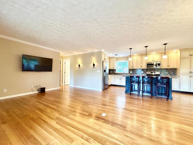 868 Ky-1258, Monticello, KY 42633