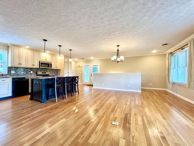 868 Ky-1258, Monticello, KY 42633