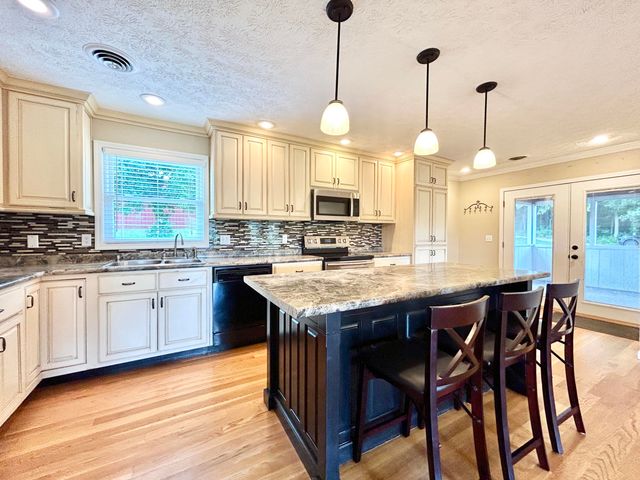 868 Ky-1258, Monticello, KY 42633