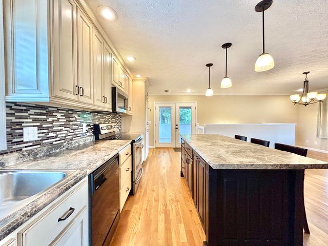 868 Ky-1258, Monticello, KY 42633