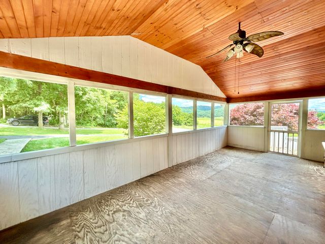 868 Ky-1258, Monticello, KY 42633