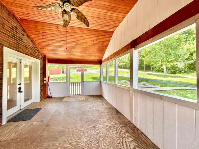 868 Ky-1258, Monticello, KY 42633