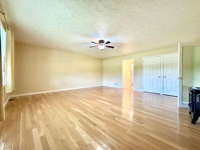 868 Ky-1258, Monticello, KY 42633