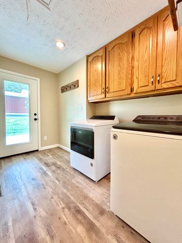 868 Ky-1258, Monticello, KY 42633