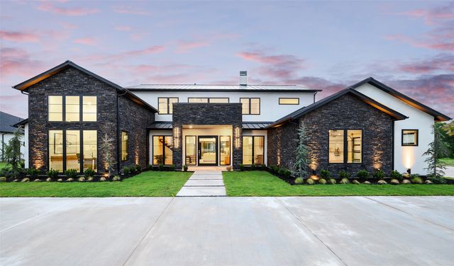 327 Longview Place, Heath, TX 75032
