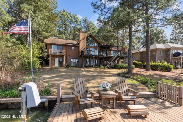 120 Douglas Drive, West End, NC 27376