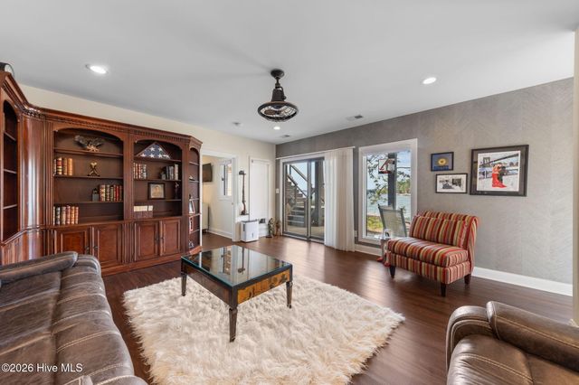 120 Douglas Drive, West End, NC 27376