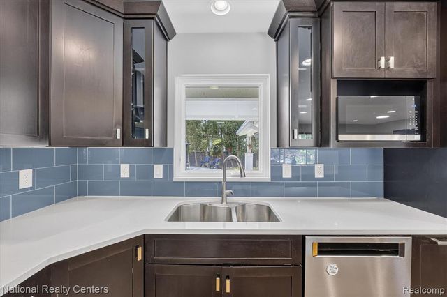 1419 Carol Avenue, Plymouth, MI 48170