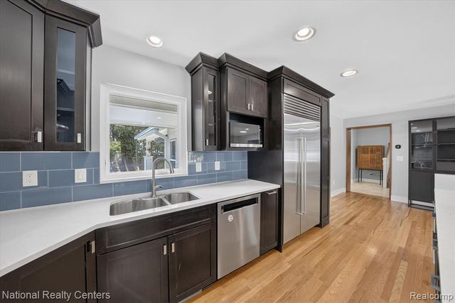 1419 Carol Avenue, Plymouth, MI 48170