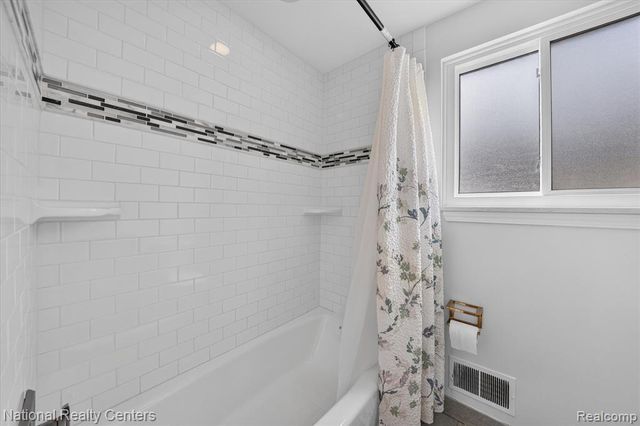 1419 Carol Avenue, Plymouth, MI 48170