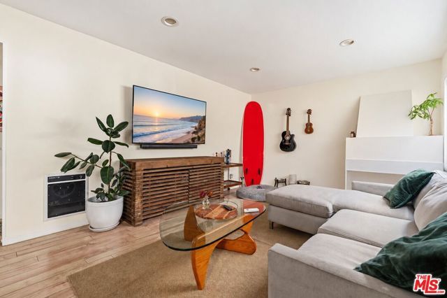 1914 Pacific Avenue 2, Venice (los Angeles), CA 90291