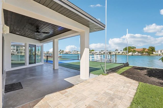 760 115TH AVENUE, Treasure Island, FL 33706