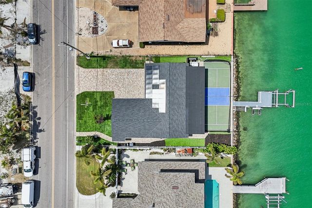 760 115TH AVENUE, Treasure Island, FL 33706