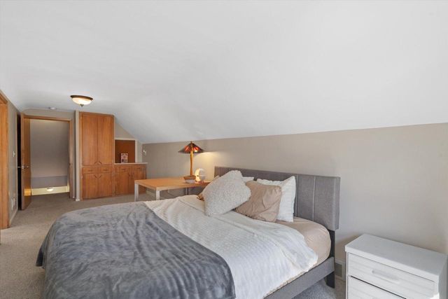 2919 N 85th STREET, Milwaukee, WI 53222