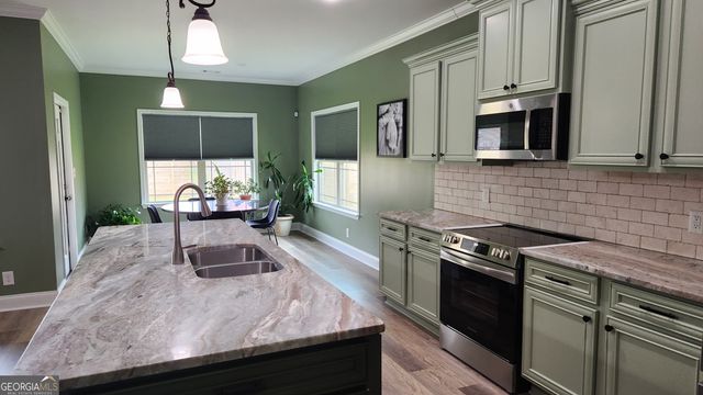 556 Constitution Drive, Forsyth, GA 31029