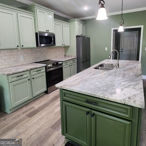 556 Constitution Drive, Forsyth, GA 31029