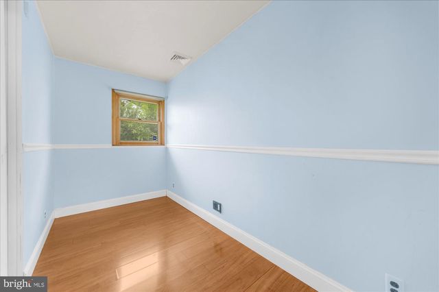 721 AUBURN RD, Fairless Hills, PA 19030