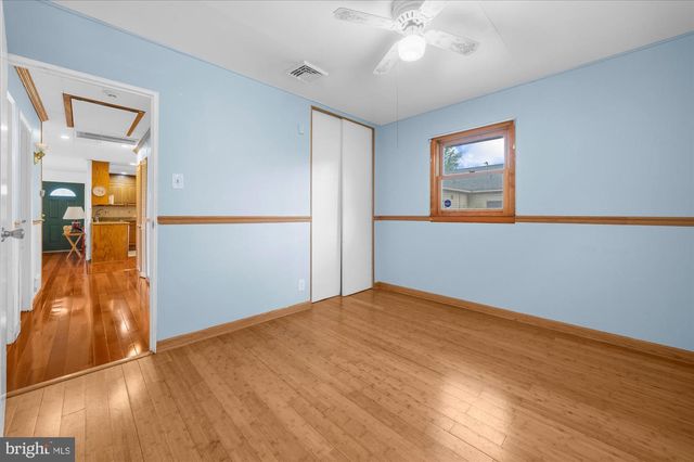 721 AUBURN RD, Fairless Hills, PA 19030