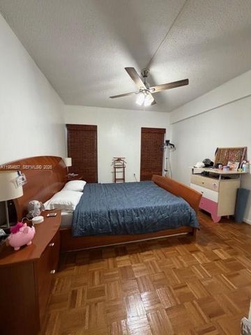 9159 SW 77th Ave 409, Miami, FL 33156