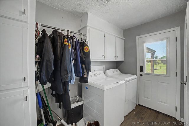 1120 S Sequoyah Drive, Oologah, OK 74053