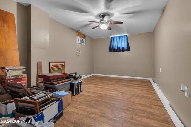 200 Spray Road, Manahawkin, NJ 08050
