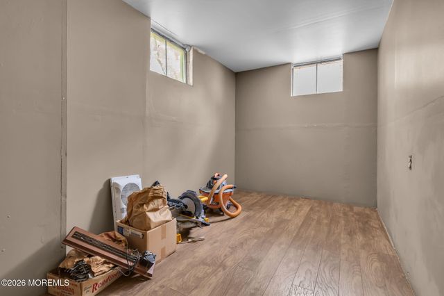 200 Spray Road, Manahawkin, NJ 08050