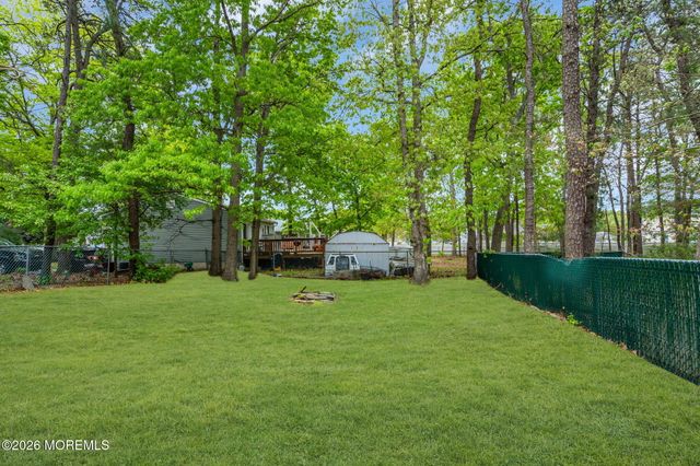 200 Spray Road, Manahawkin, NJ 08050