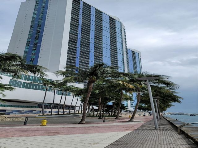 325 S Biscayne Boulevard 3321, Miami, FL 33131