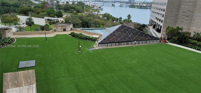 325 S Biscayne Boulevard 3321, Miami, FL 33131