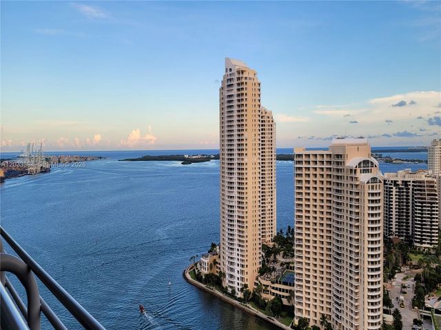 325 S Biscayne Boulevard 3321, Miami, FL 33131